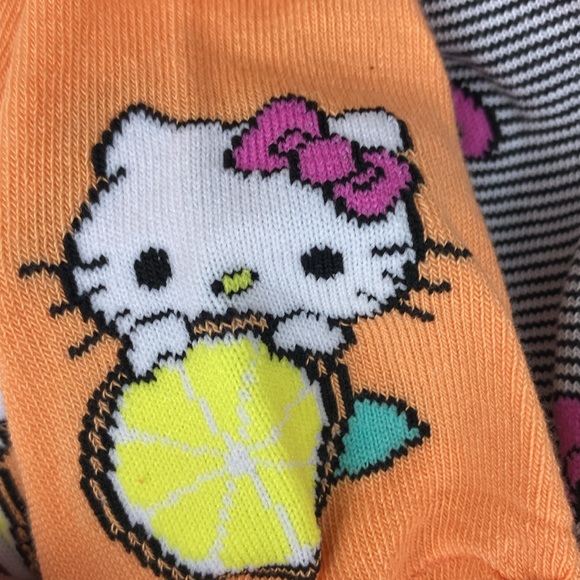 Hello Kitty no show socks set of 5,sweet fruit Hello Kitty designs NEW - Picture 14 of 16